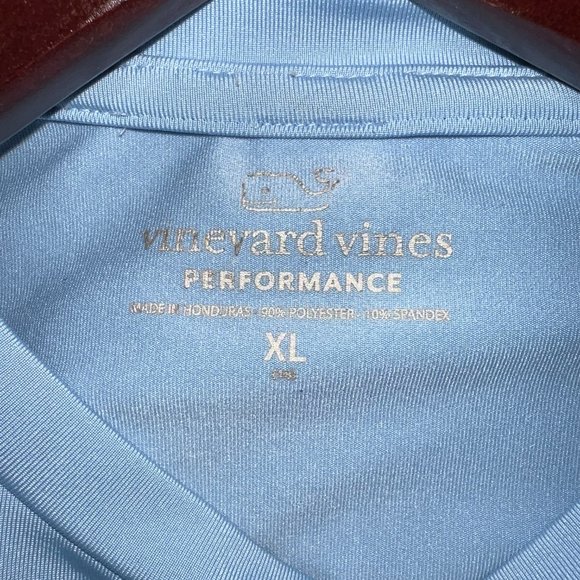 BOYS XL VINEYARD VINES PERFORMANCE LONG SLEEVED TEE - Picture 3 of 3